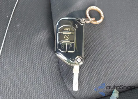 2020 Jeep Wrangler Unlimited Sport S 4X4 z USA, uszkodzony, nr VIN 1C4HJXDG1LW221916